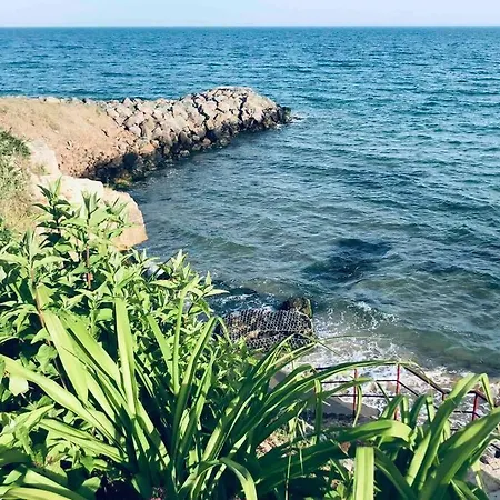 изумительный вид на море/amazing Sea View شقة سفيتي فلاس
