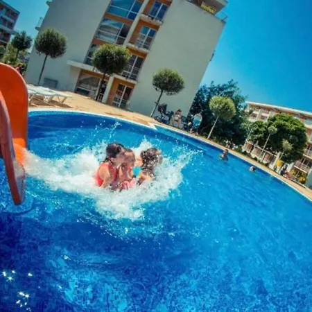شقة изумительный вид на море/amazing Sea View *